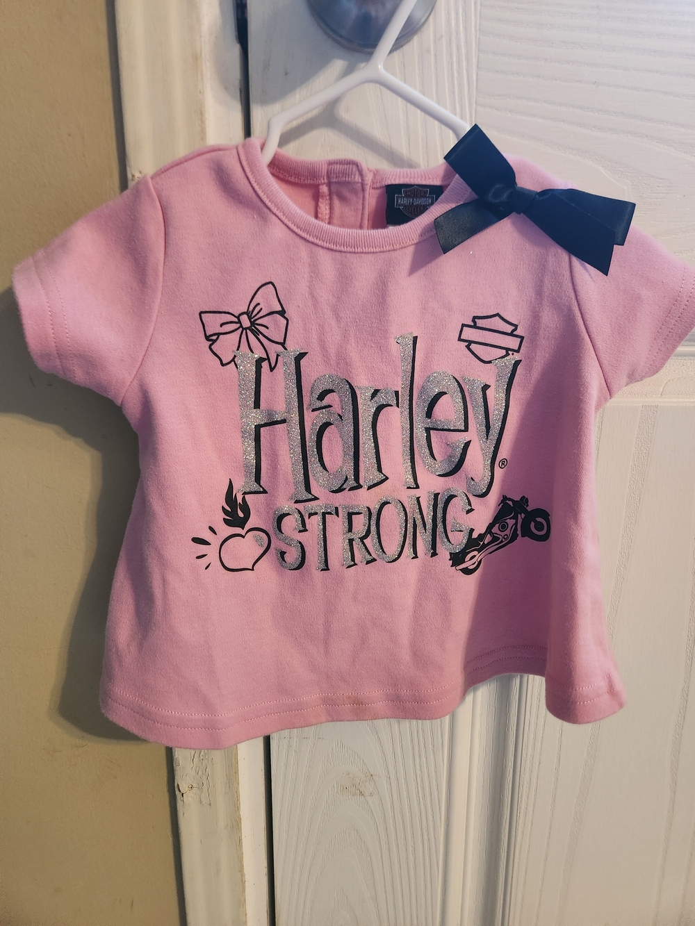 Harley Strong - Picture 2 of 3